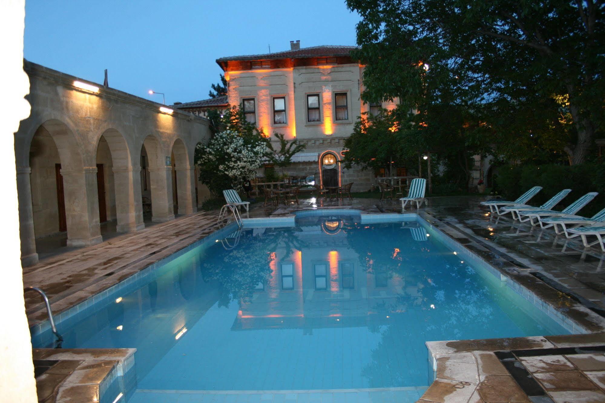 Melis Cave Hotel Ürgüp Exteriör bild